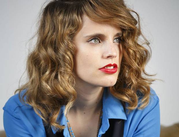 anna-calvi